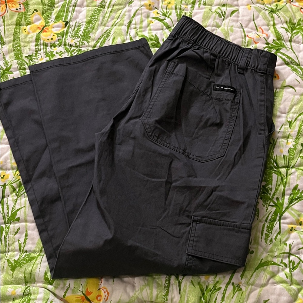Versatile Dark Gray Cargo Pants